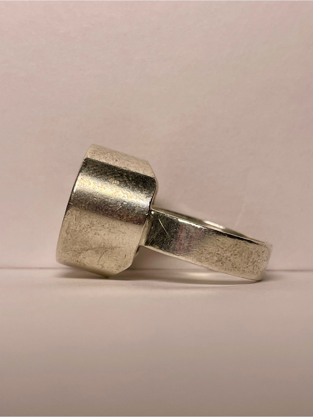 Sterling Silver Mother-of-Pearl Ring - Picture 3 of 7